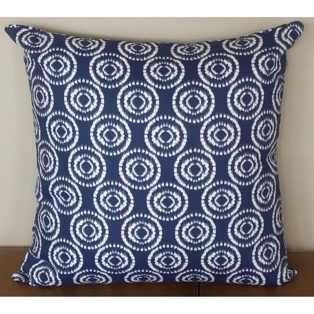 Bryant Throw Pillow Cover 20x20 Zipper Cotton Blue White Nagoya Geo Chambray NEW